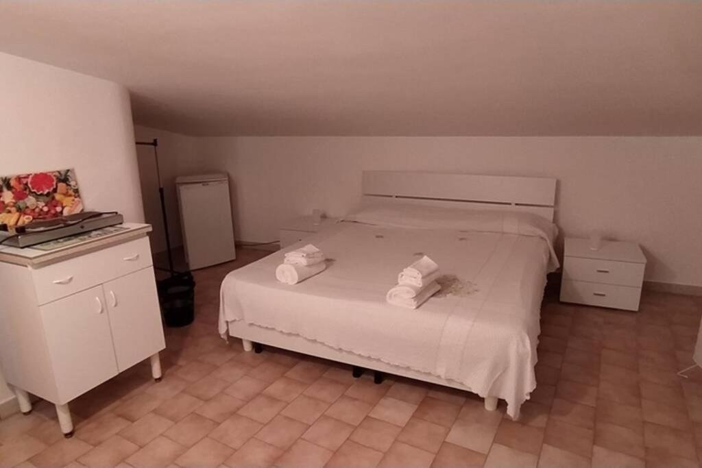 Ferienwohnung Via Pisa 20 Mansarda Bari Exterior foto
